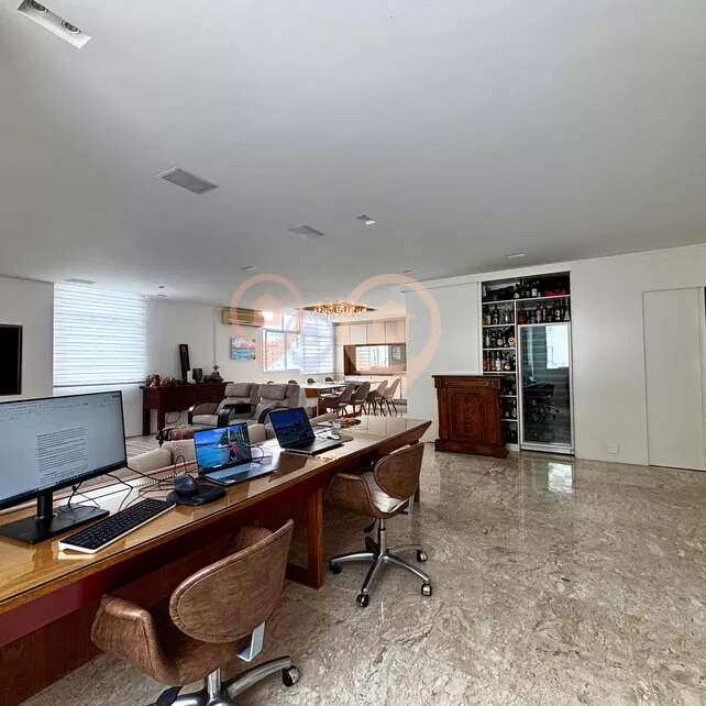 Apartamento andar à venda com 300m², 3 quartos e 2 vagas no Jardim Paulista - Lucle Imoveis