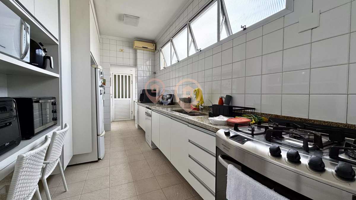 Apartamento, 3 quartos, 300 m² - Foto 35