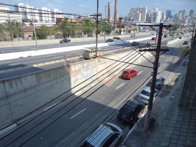 Kitnet à venda em São Paulo, Brás, 24m² - Lucle Imoveis