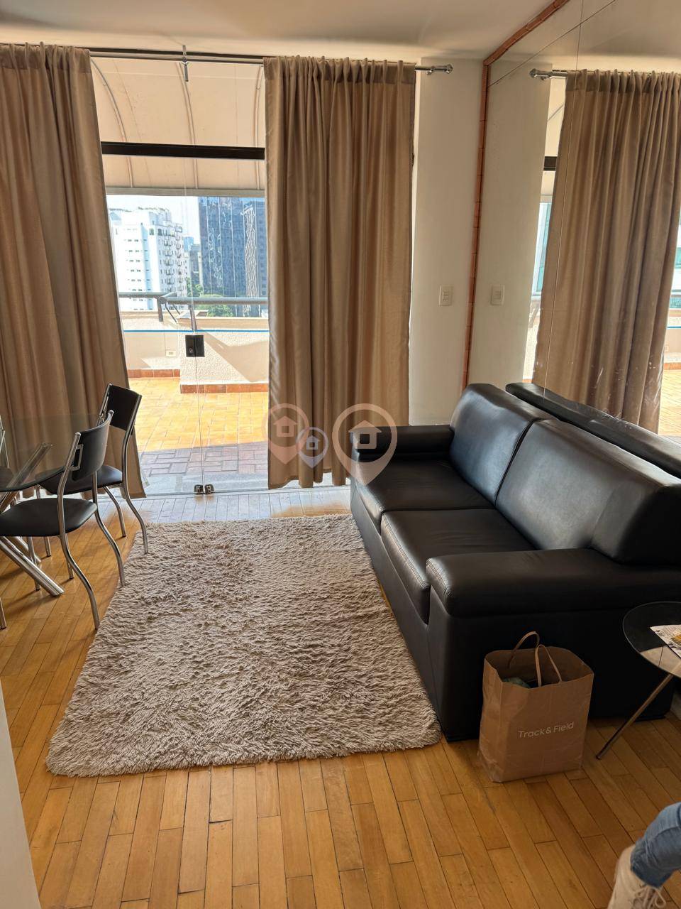 Apartamento para alugar em São Paulo, Jardim Paulista, com 1 quarto, 60m² - Lucle Imoveis