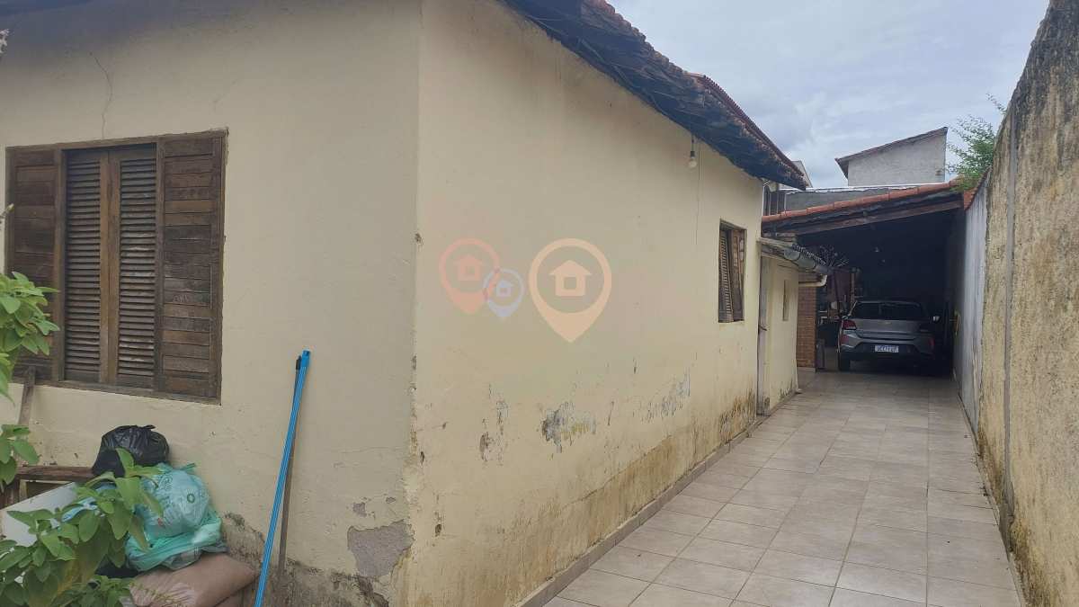 Casa, 3 quartos, 300 m² - Foto 2