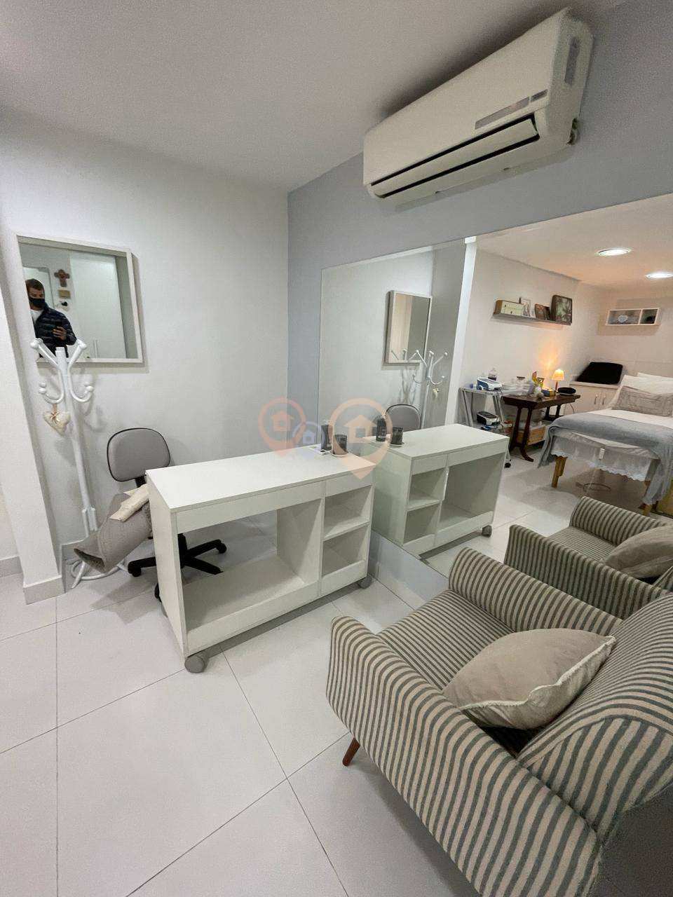 Casa à venda em São Paulo, Itaim Bibi, 200m² - Lucle Imoveis