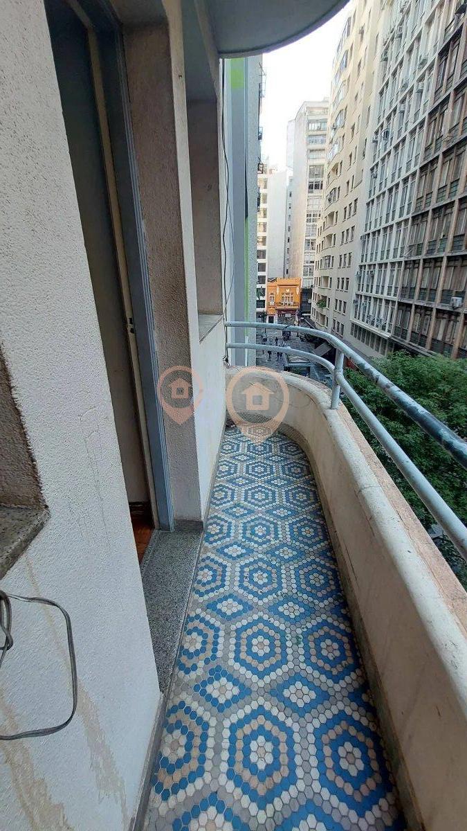 Kitnet à venda, no EDIFICIO BARTIRA em São Paulo, República, com 1 quarto, 35m² - Lucle Imoveis