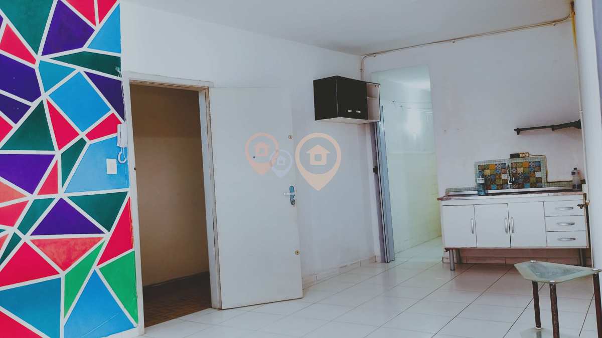 Kitnet para alugar com 24m²  prox Largo São Francisco, Centro - SP - Lucle Imoveis