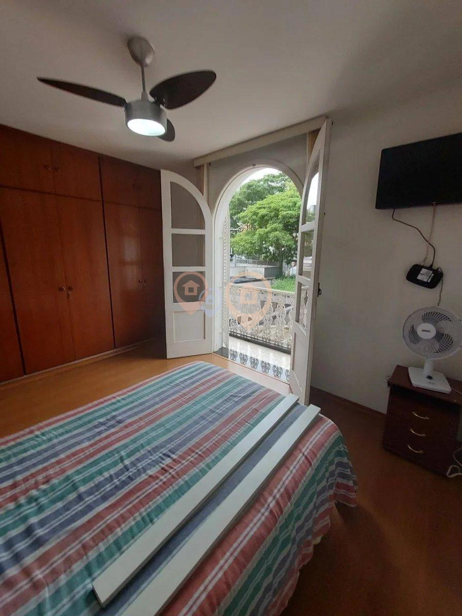 Casa, 5 quartos, 240 m² - Foto 13