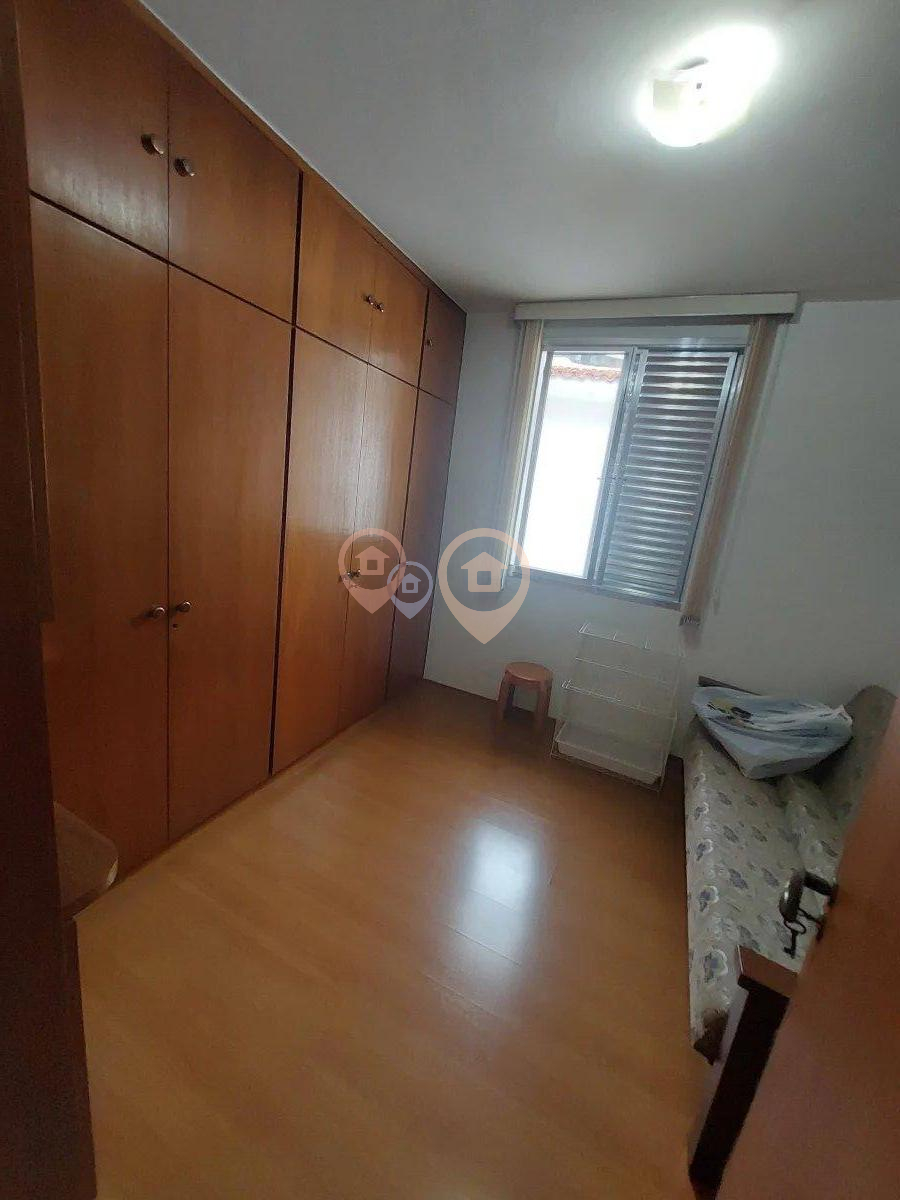 Casa, 5 quartos, 240 m² - Foto 15