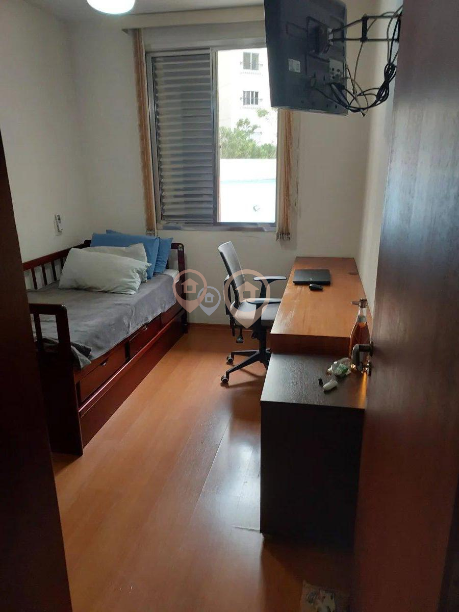 Casa, 5 quartos, 240 m² - Foto 17