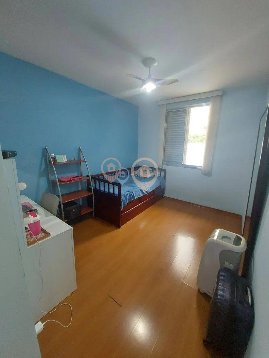 Casa, 5 quartos, 240 m² - Foto 19